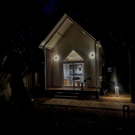 Villa Ocean Whisper- Psst! Hidden Gem Karuvapadna Exterior foto